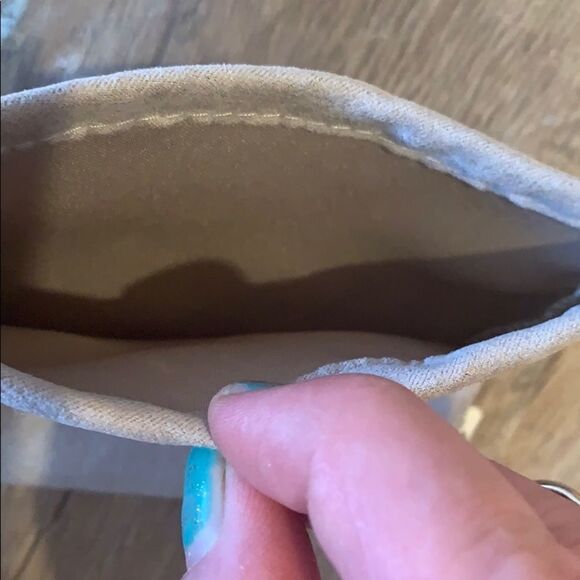 🎉Last deal🎉Michael Kors pouch - Picture 5 of 5